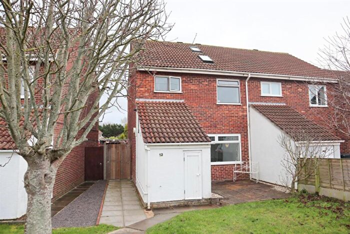 3 Bedroom House To Rent In Fosseway, Clevedon, BS21