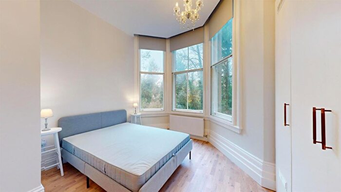 1 Bedroom Flat To Rent In Sinclair Road, London, W14