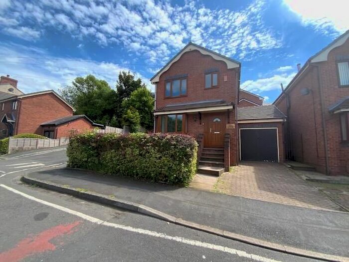 3 Bedroom Detached House To Rent In Forrester Drive, Stalybridge, SK15