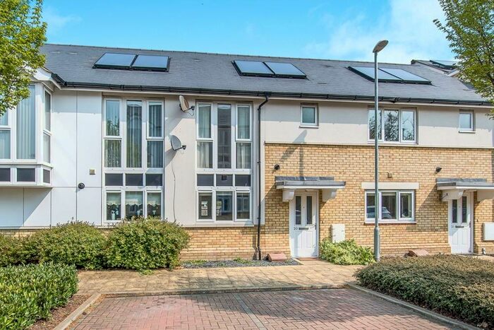 3 Bedroom Terraced House To Rent In Squirrels Close, Swanley, Kent, BR8