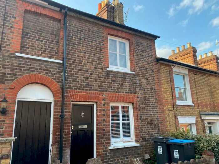 3 Bedroom Terraced House To Rent In Kitsbury Road, Berkhamsted, HP4