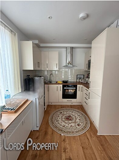 1 Bedroom Flat To Rent In Waverley Road, London, EN2