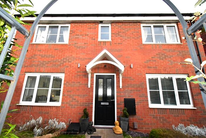 3 Bedroom Detached House For Sale In Lightning Grove, Hucknall, Nottingham, NG15