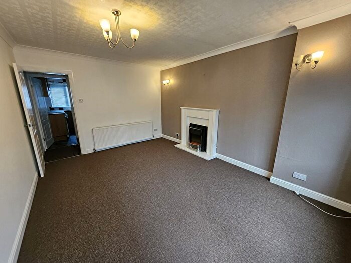 2 Bedroom Semi-Detached House To Rent In Hunt Lane, Doncaster, DN5