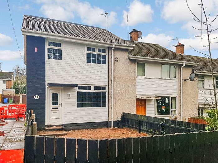 4 Bedroom Terraced House To Rent In Glenwood Park, Dunmurry, BT17