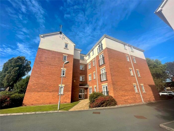 2 Bedroom Apartment To Rent In Theatre House, Langworthy Road, Salford, M6