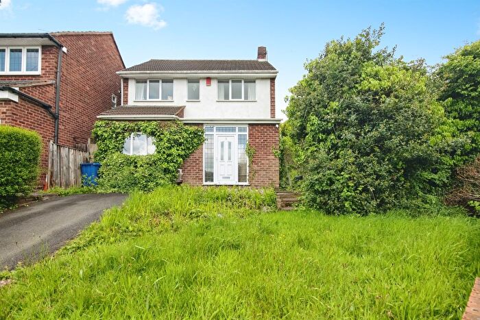 3 Bedroom Detached House For Sale In Mount Close, Dudley, DY3