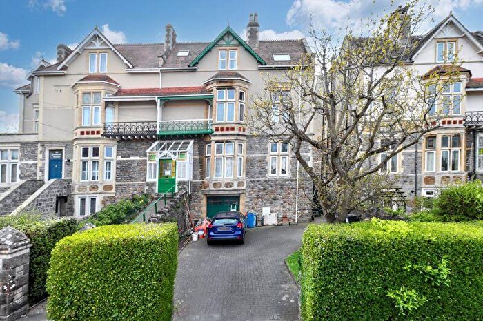 2 Bedroom Flat To Rent In Jesmond Road, Clevedon, BS21