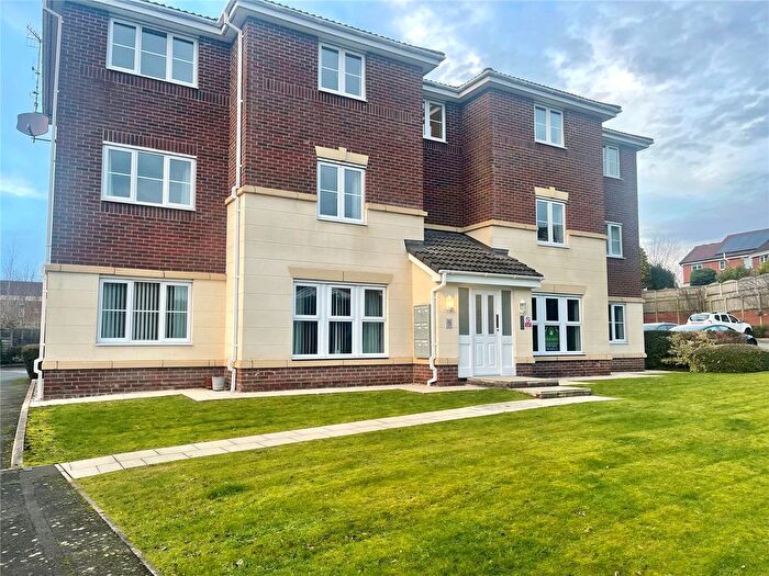 2 Bedroom Flat For Sale In Lily Drive, Stoke-On-Trent, Staffordshire, ST6