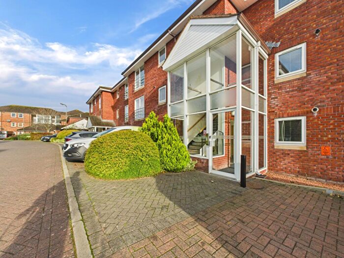 2 Bedroom Flat To Rent In Bellgarth Square, Carlisle, CA2