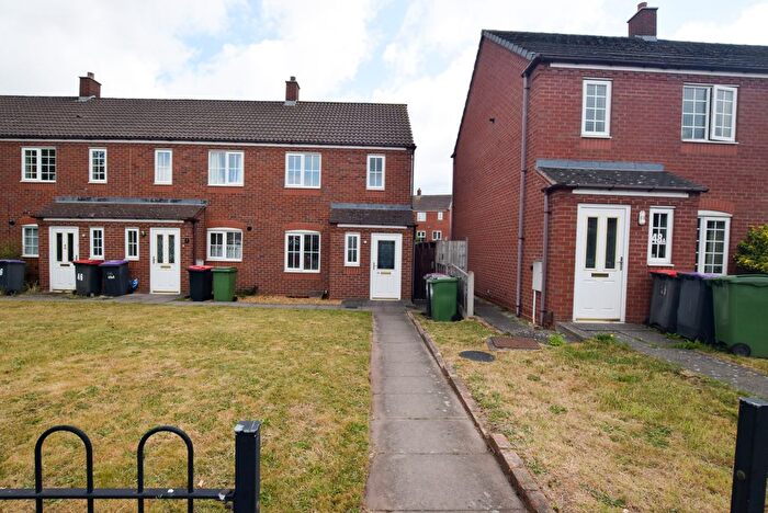 3 Bedroom End Of Terrace House For Sale In Hollies Road, Wellington, Telford, Shropshire, TF1
