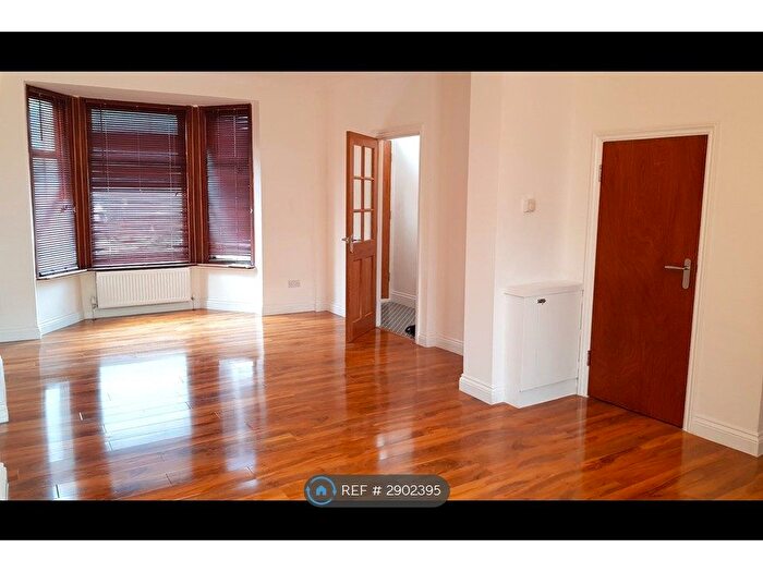 3 Bedroom Terraced House To Rent In Woolwich Road, London, SE7