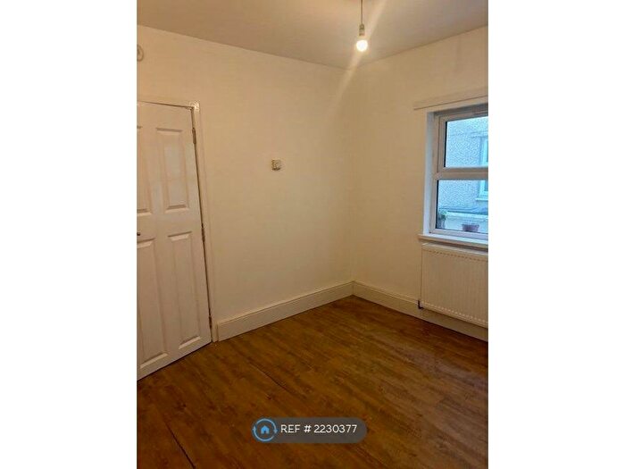 1 Bedroom Flat To Rent In Tunstall Street, Morecambe, LA4