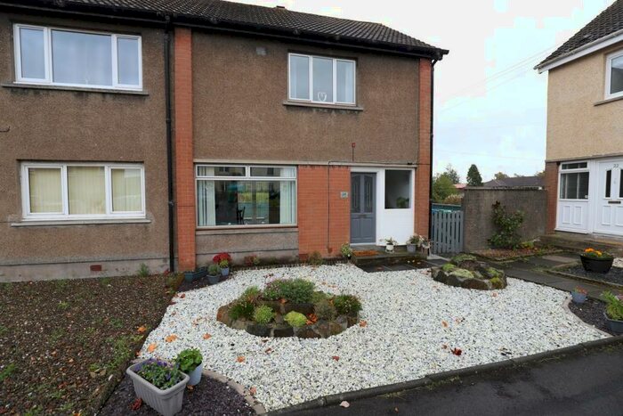 2 Bedroom Semi-Detached Villa For Sale In Thistle Street, Cowdenbeath, KY4