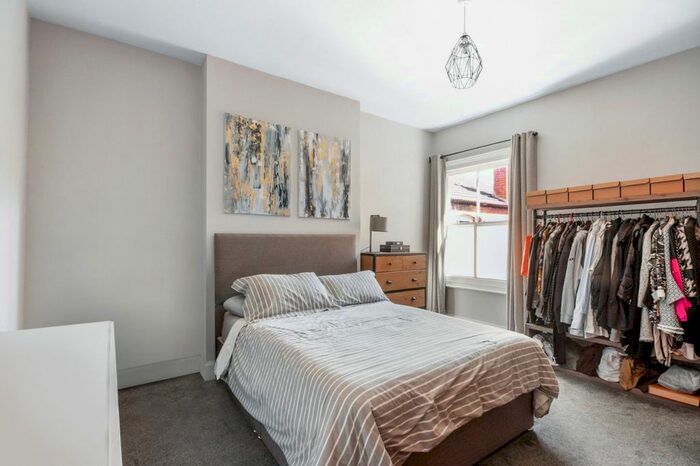 3 Bedroom Flat To Rent In London Road, London, SE23