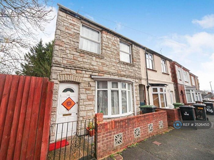 3 Bedroom Semi-Detached House To Rent In Colin Road, Luton, LU2