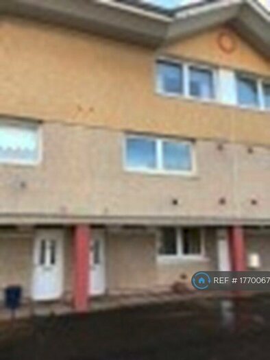 2 Bedroom Flat To Rent In Belville Street, Greenock, PA15