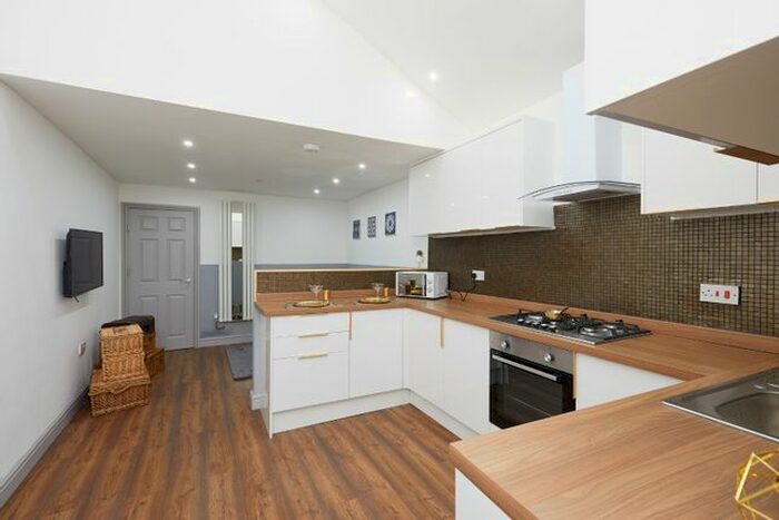 5 Bedroom Terraced House To Rent In Dean Street, Stoke, Coventry CV2