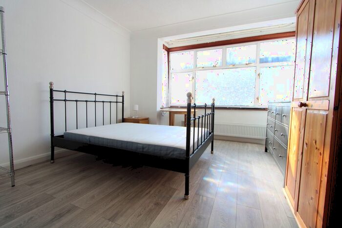 4 Bedroom Terraced House To Rent In Fishponds Road, Tooting Bec, SW17