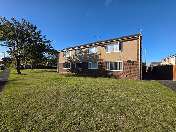2 Bedroom Flat To Rent In Huntingdon Drive, Cramlington, NE23