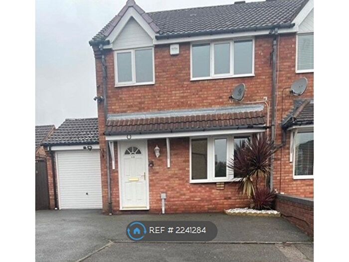 3 Bedroom Semi-Detached House To Rent In Austin Close, Birmingham, B27