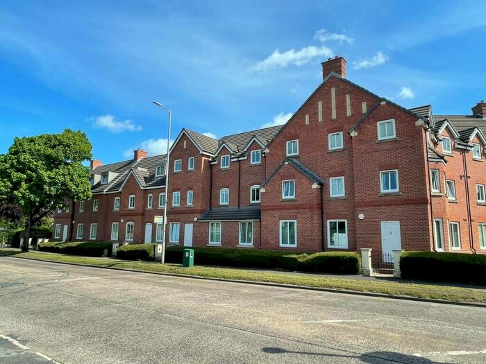 2 Bedroom Apartment To Rent In Aster Court, Lydiate, L31