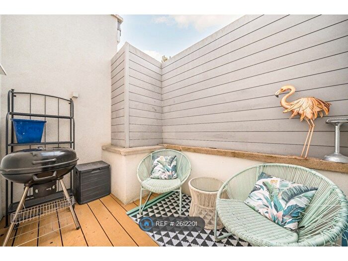 1 Bedroom Flat To Rent In Charlton Church Lane, London, SE7