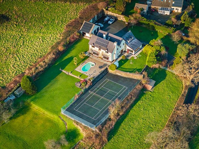 5 Bedroom Detached House For Sale In Llawhaden, SA67