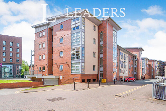 2 Bedroom Flat To Rent In Shot Tower Close, Chester, CH1