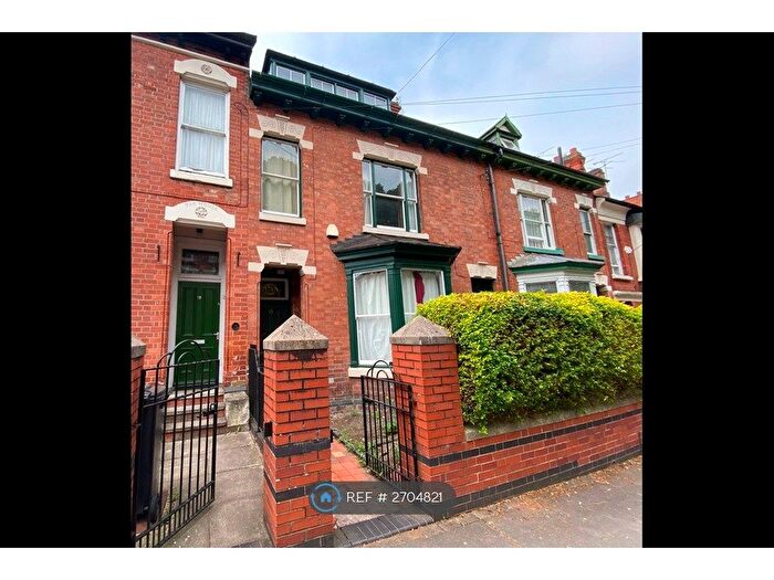 5 Bedroom Terraced House To Rent In Tichborne Street, Leicester, LE2