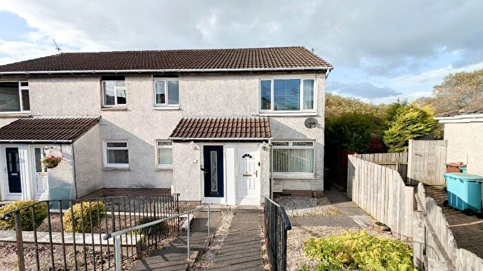 2 Bedroom Flat For Sale In Craigelvan View, G67