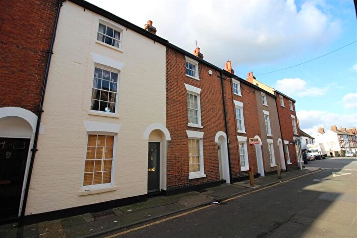 4 Bedroom Terraced House To Rent In Love Lane, Canterbury, Kent, CT1
