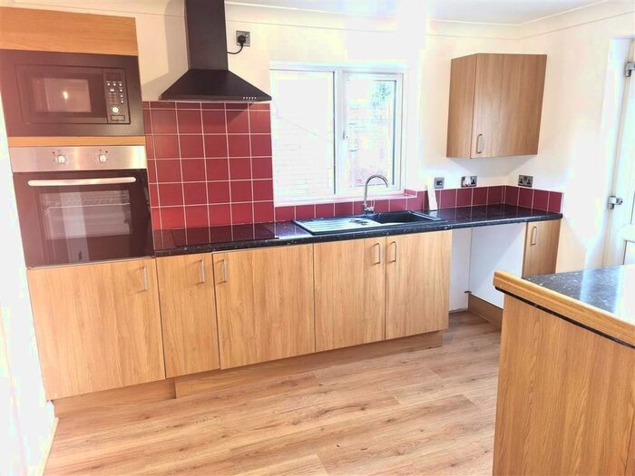 1 Bedroom Studio To Rent In Wisbech Road, Outwell, Wisbech, PE14