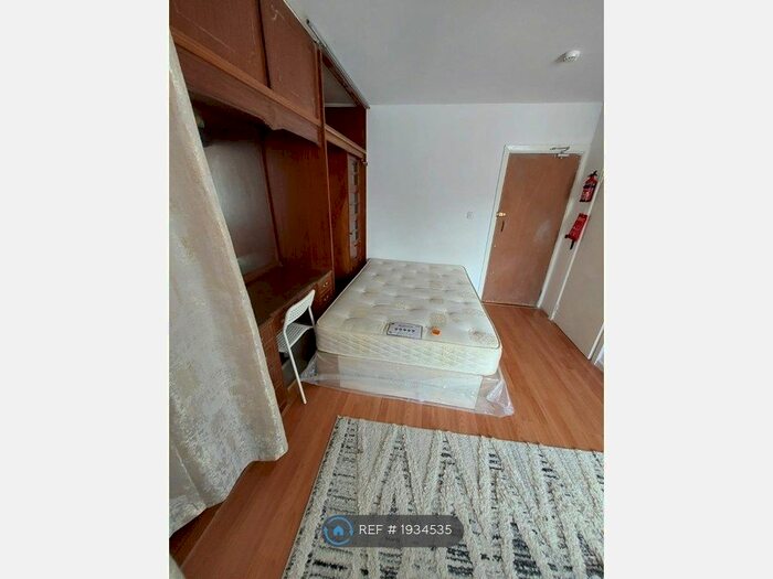 Studio To Rent In Wembley, Wembley, HA0