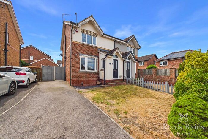 3 Bedroom Semi-Detached House For Sale In Plumb Leys, Treeton, Rotherham, South Yorkshire, S60