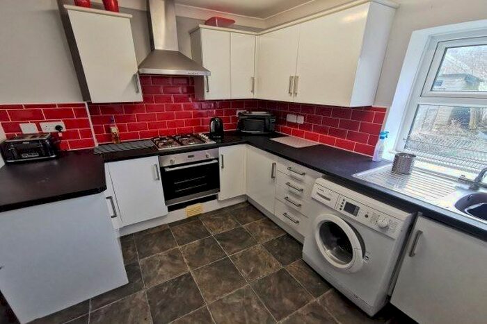 3 Bedroom Property To Rent In Rhondda Street, Swansea, SA1
