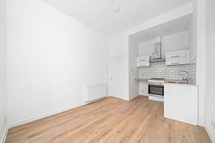 1 Bedroom Flat To Rent In Govanhill Street, Govanhill, G42