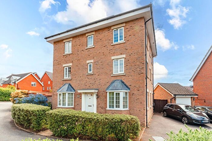 5 Bedroom Detached House For Sale In Wagtail Drive, Stowmarket, IP14