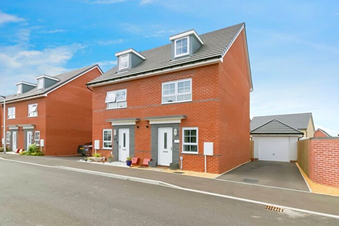 4 Bedroom Semi-Detached House For Sale In Ffordd Y Spitfire, St. Athan, Vale Of Glamorgan, CF62