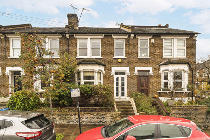 2 Bedroom Flat For Sale In Gurdon Road, Charlton, SE7