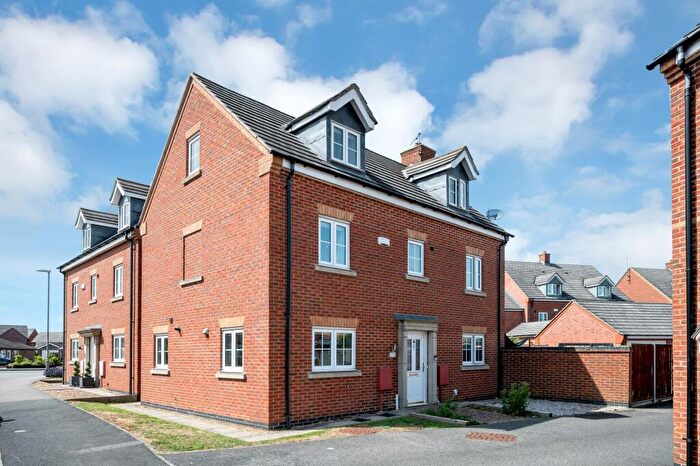 5 Bedroom Detached House For Sale In Laughton Drive, Stamford, PE9