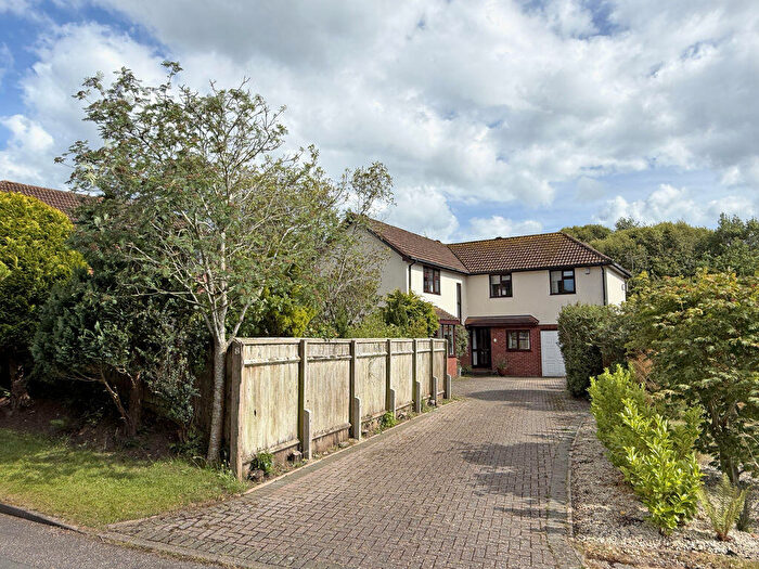 4 Bedroom Detached House For Sale In Meadow View Close, Sidmouth, EX10