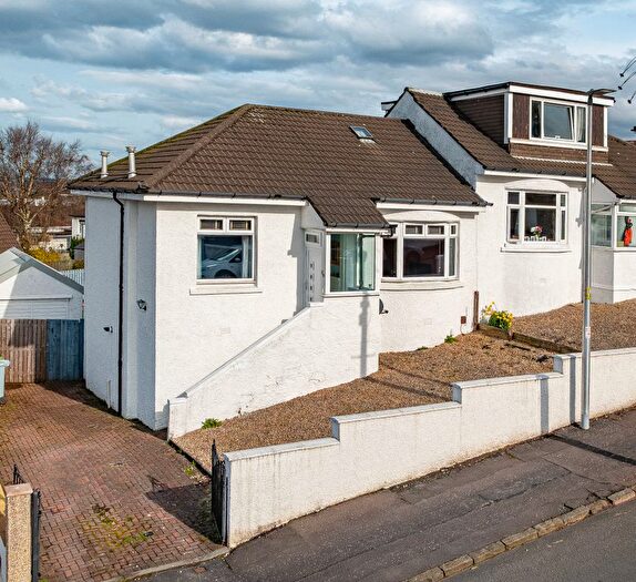 2 Bedroom Semi Detached Bungalow For Sale In Ettrick Crescent, Rutherglen, Glasgow, G73