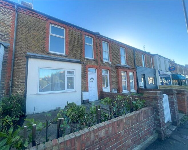 3 Bedroom Terraced House To Rent In Seaside, Eastbourne, BN22