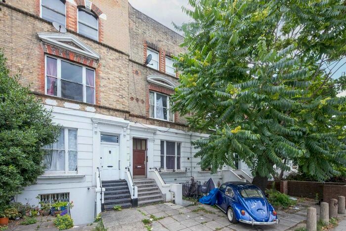 2 Bedroom Flat To Rent In Lillie Road, London, SW6