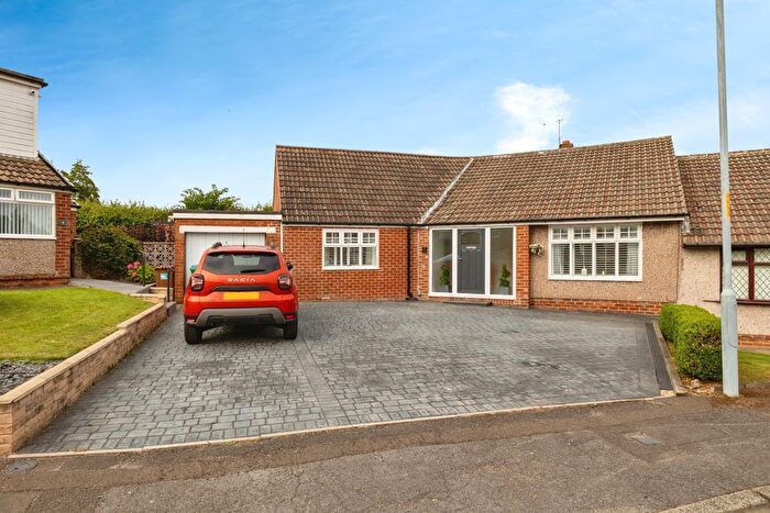 3 Bedroom Semi-Detached Bungalow For Sale In Lime Close, Middlesbrough, TS7