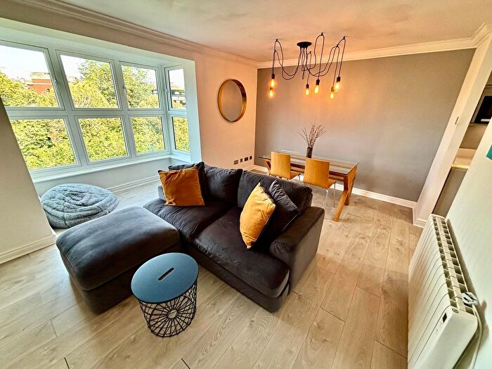 2 Bedroom Flat For Sale In Sheepcote Street, Birmingham, B16