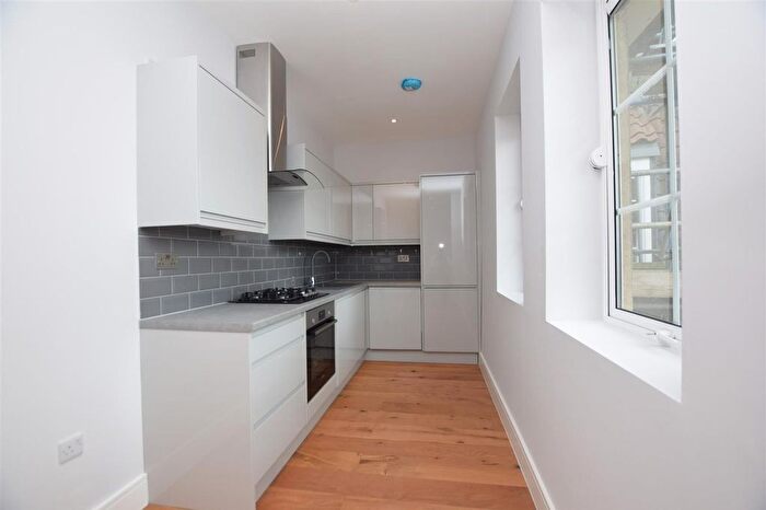 1 Bedroom Flat To Rent In Newfoundland Circus, Bristol, BS2