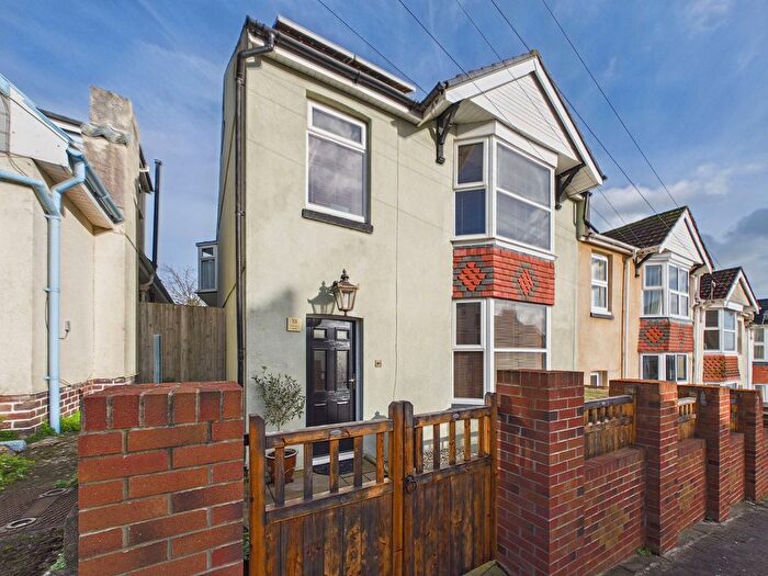 4 Bedroom End Terrace House For Sale In St. Pauls Road, Paignton, TQ3