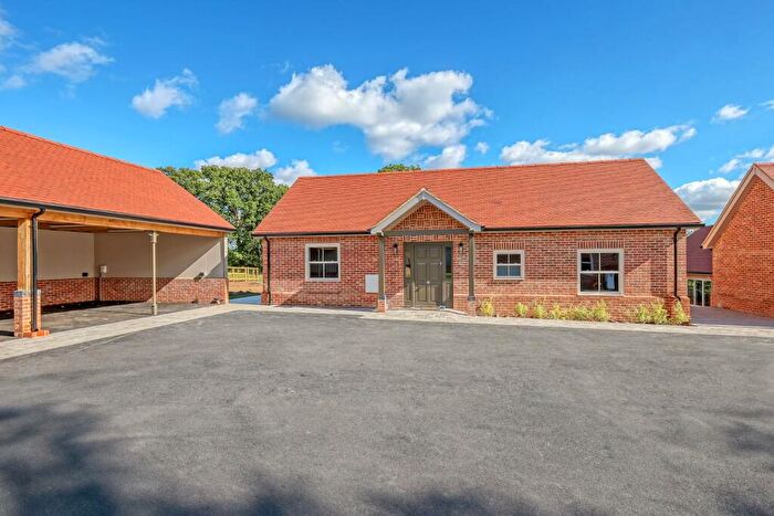 3 Bedroom Detached Bungalow For Sale In Colmar Mews, Weald Park Way, CM14